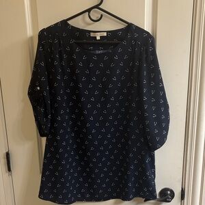 Elegant Maternity Navy Blouse with White Pattern